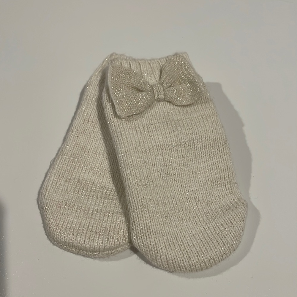 NWT Janie and Jack Mittens